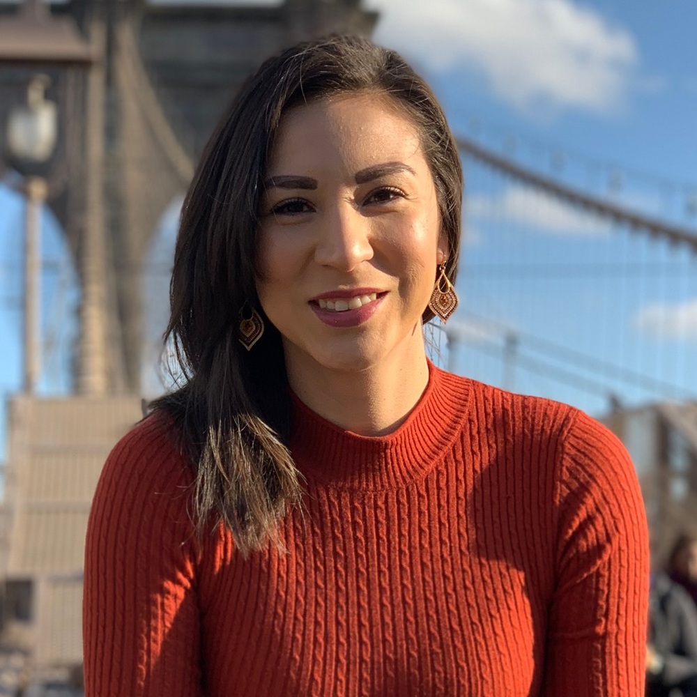 Meet your Posher, Hillary